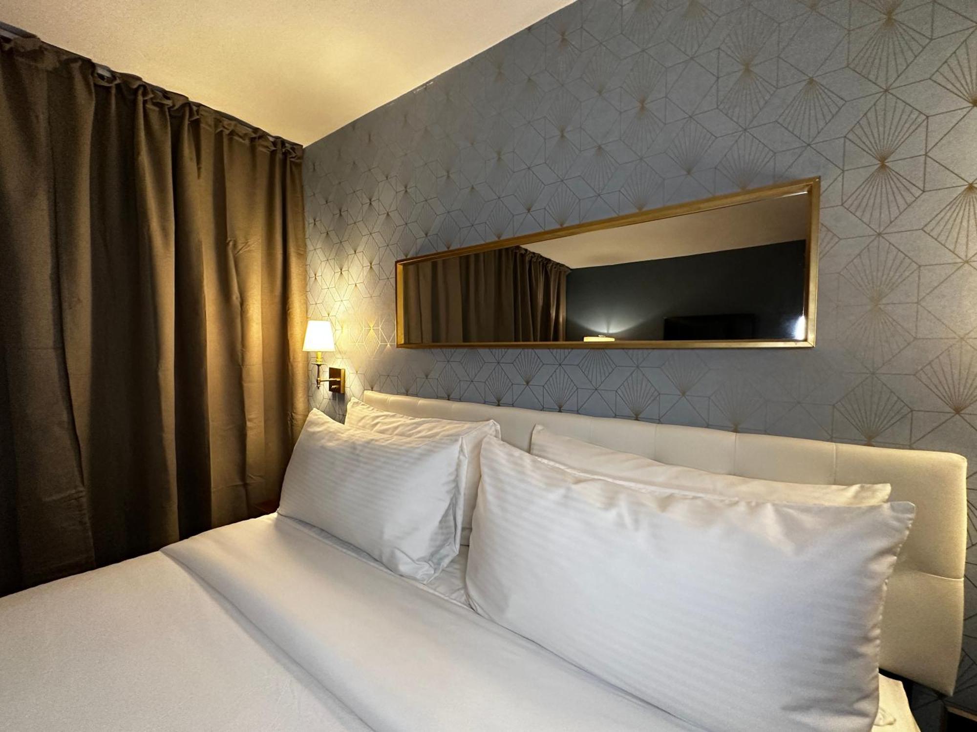 Tb Downtown Hotel